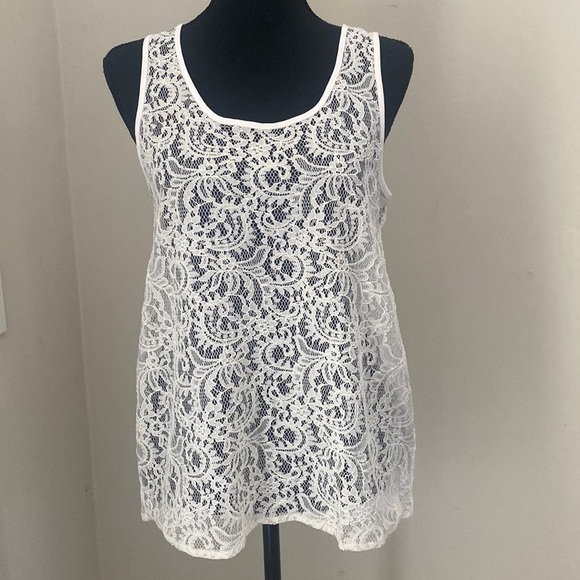 Express Lace Dressy Sleeveless Top/tank top. Size Small. - Picture 1 of 14